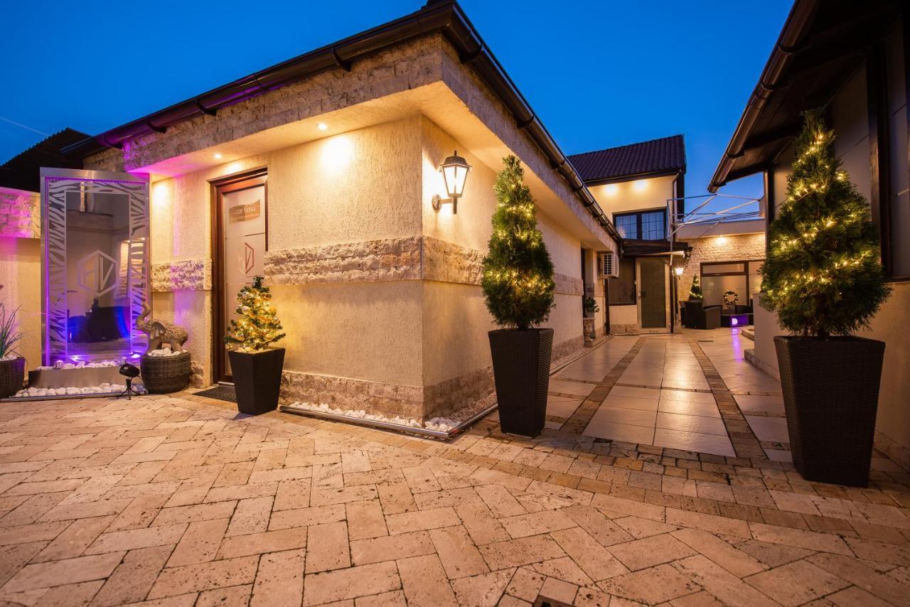 H & V Residence - Diamond Bungalow Apartment 아라드 외부 사진